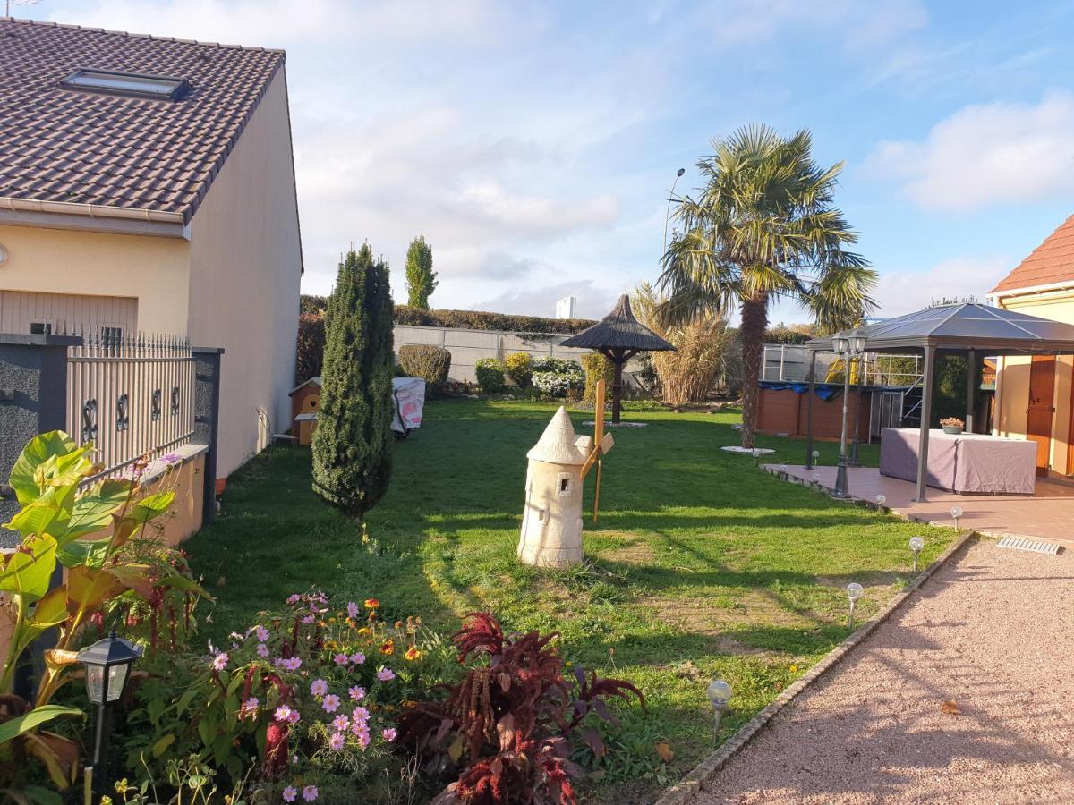 Apartament Chamarel Pont-Sainte-Marie Zewnętrze zdjęcie